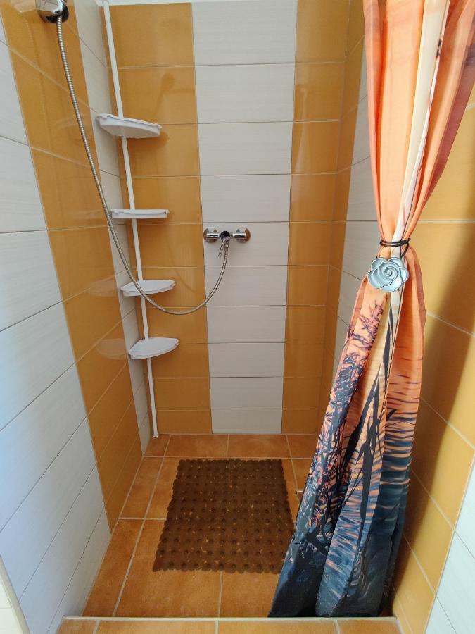 Katalin Apartmanhaz Miskolc Exterior foto