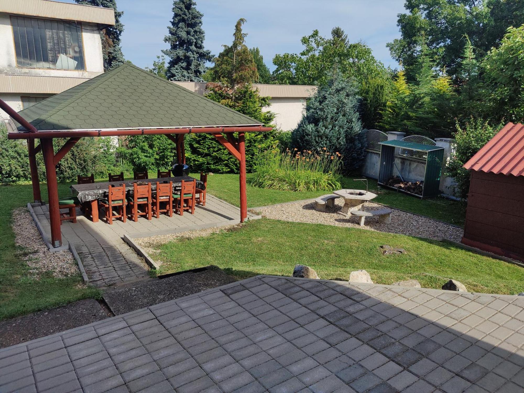 Katalin Apartmanhaz Miskolc Exterior foto